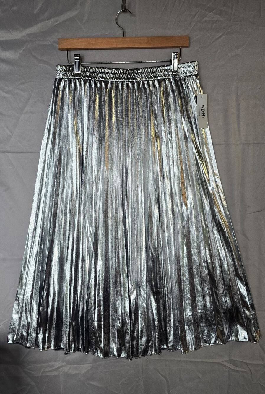 WD.NY Skirt Womens Large Silver Metallic Pleated Midi Elastic Waist Lined Party
